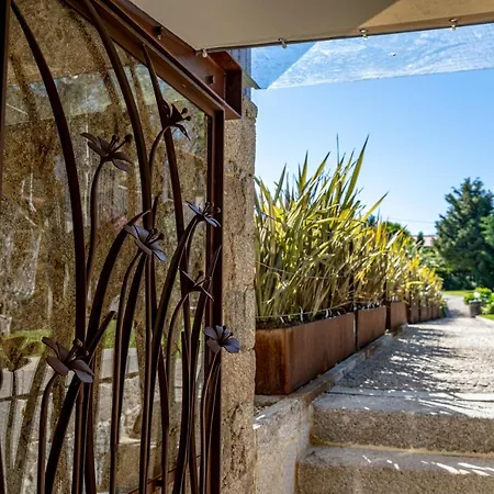 Luxurious House In Braga With Pool Vakantiehuis