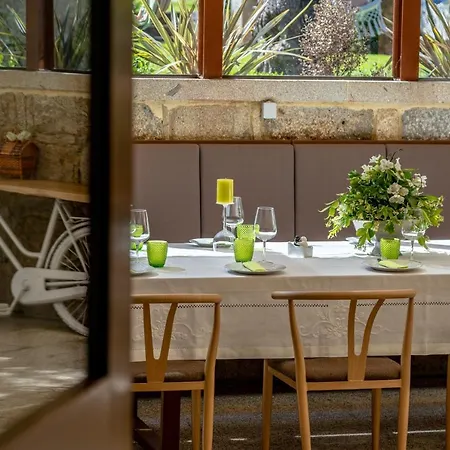 Luxurious House In Braga With Pool Barreiros (Amares)