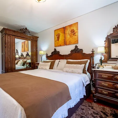 Luxurious House In Braga With Pool * Barreiros (Amares)