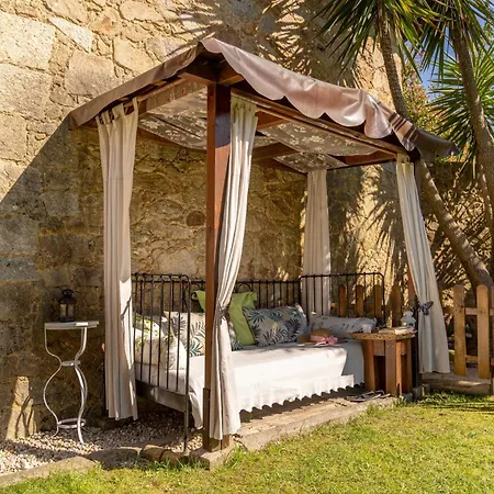 Luxurious House In Braga With Pool Barreiros (Amares)
