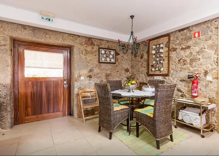 Nyaraló Luxurious House In Braga With Pool