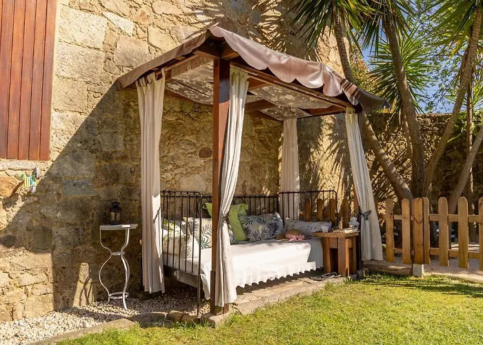 Luxurious House In Braga With Pool Nyaraló Barreiros (Amares)