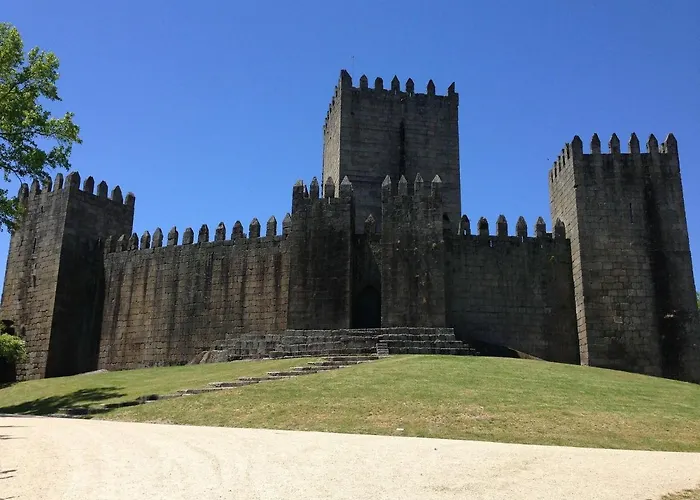 Luxurious House In Braga With Pool Barreiros (Amares)