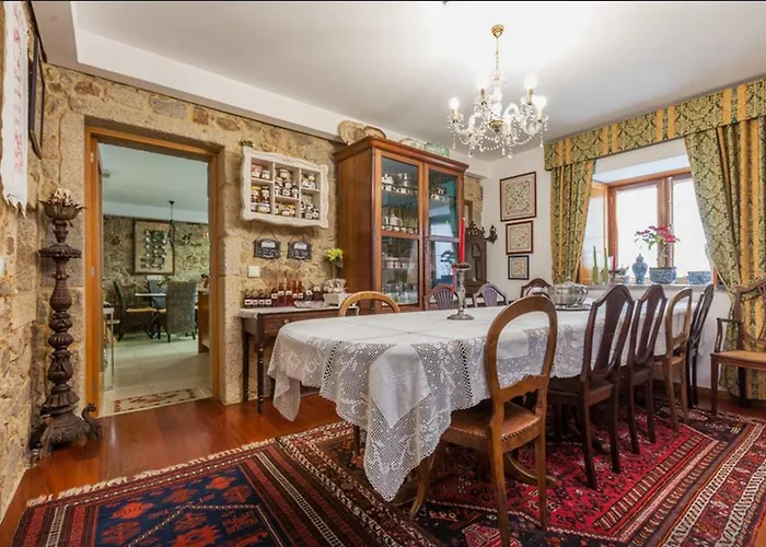 Luxurious House In Braga With Pool *